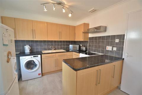 3 bedroom flat for sale, Sussex Street Winchester