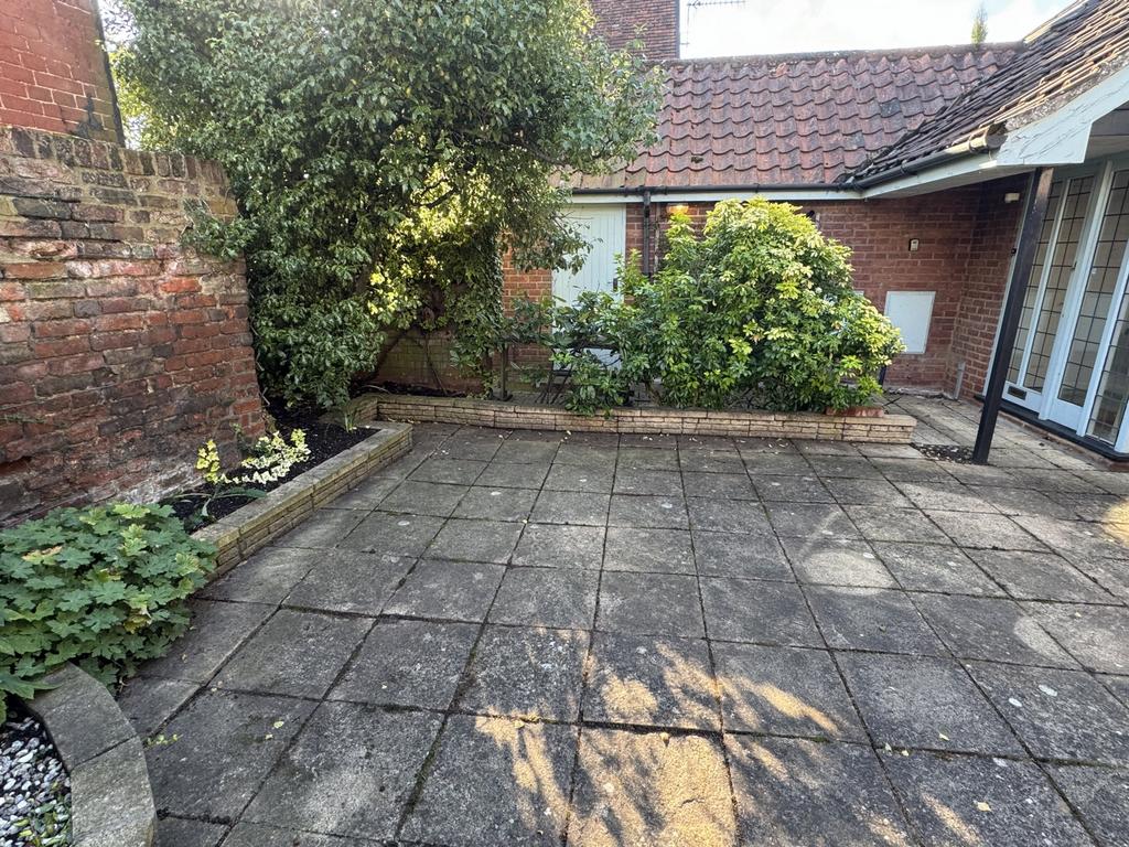 Photo 25