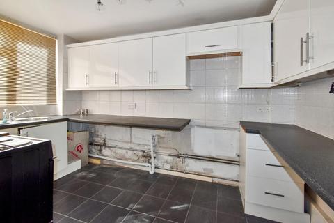 3 bedroom end of terrace house for sale, Grasmere Road, Kennington, Ashford TN24