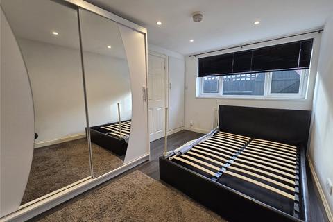 undefined, Hadley Gardens, Southall, Greater London, UB2