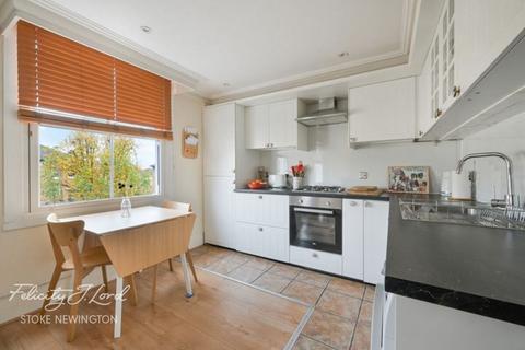 1 bedroom flat for sale, Amhurst Road, Stoke Newington, N16