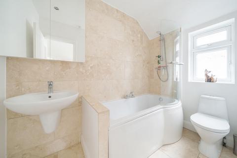 53 Queen Annes Grove, London, W5 3XP