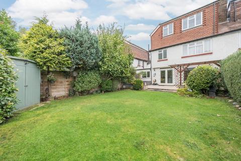 53 Queen Annes Grove, London, W5 3XP