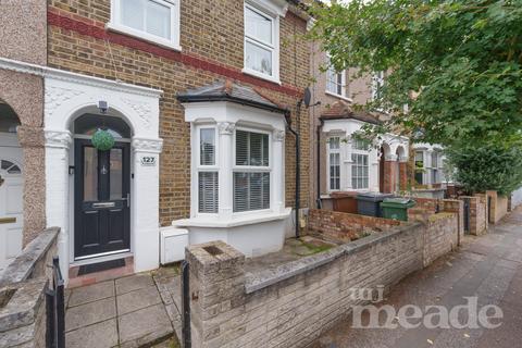 2 bedroom terraced house for sale, Brookscroft Road, E17