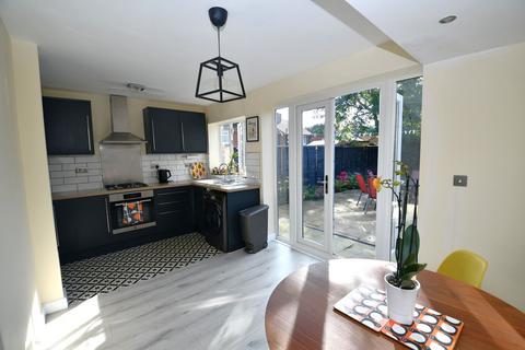 3 bedroom terraced house for sale, Brentwood, Salford, M6