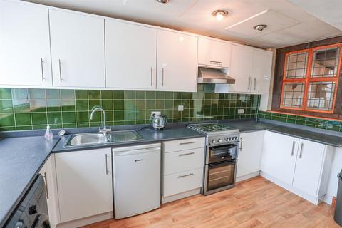 3 bedroom terraced house for sale, 4 Aubrey Terrace, Cowbridge, Vale of Glamorgan, CF71 7DN