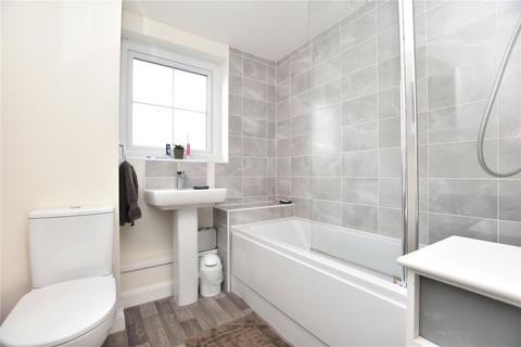17 Carson Grove, Morley, Leeds, LS27 0GE