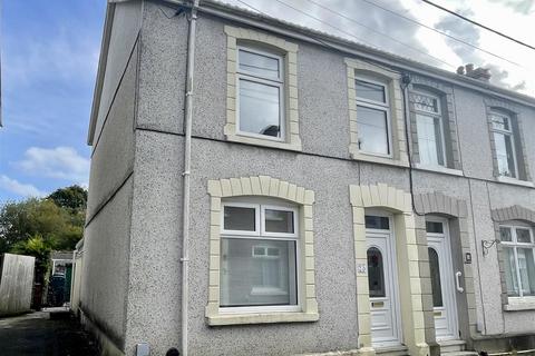 3 bedroom semi-detached house for sale, Woodlands Terrace, Cross Hands, Llanelli