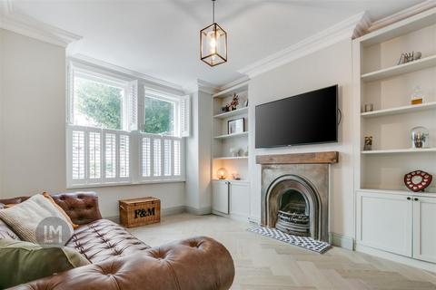 4 bedroom house for sale, Lavenham Road, London