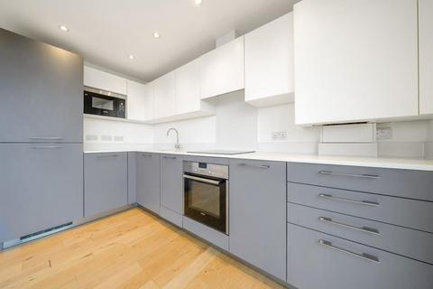 1 bedroom flat for sale, Station Approach, Southside