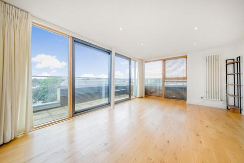 1 bedroom flat for sale, Station Approach, Southside