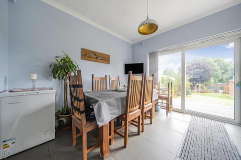 13 Ashdale Road, London, SE12 9ND