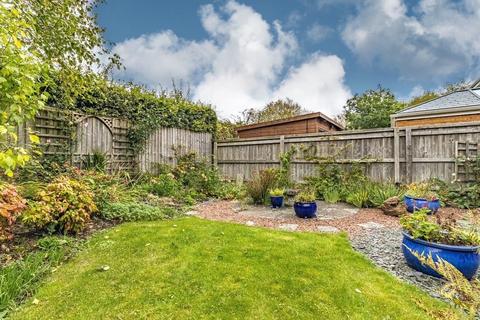 12 Juno Way, Swindon, SN5 8ZD