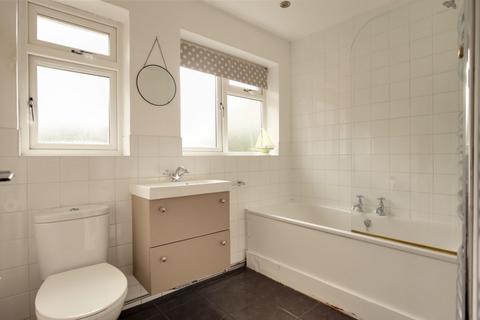 60 Shaef Way, Teddington, TW11 0DQ