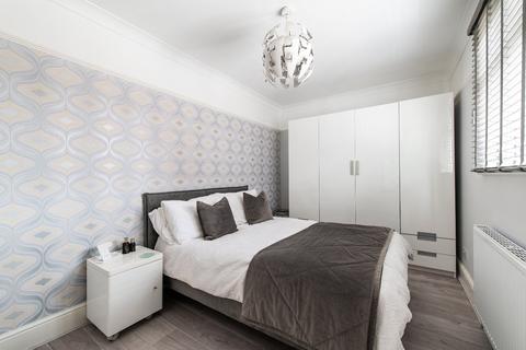 3 Earl Road, Northfleet, Gravesend, DA11 7AE