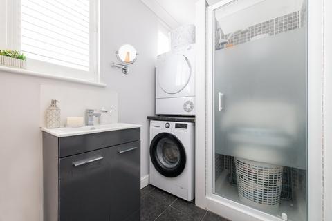 3 Earl Road, Northfleet, Gravesend, DA11 7AE