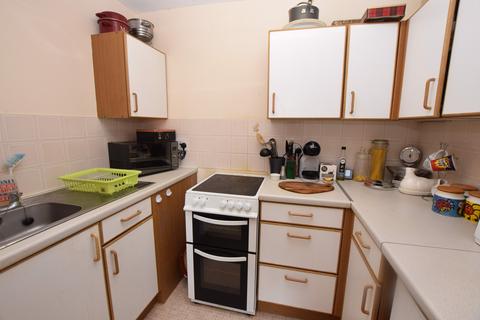 1 bedroom retirement property for sale, Lady Place Court, Market Square, Alton, Hampshire, GU34