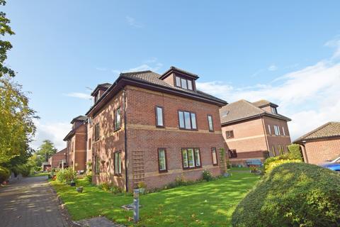 1 bedroom retirement property for sale, Windmill Court, St. Mary's Close, Alton, Hampshire, GU34