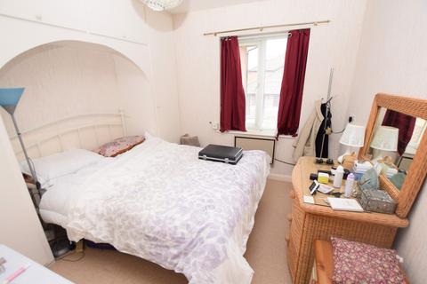 1 bedroom retirement property for sale, Windmill Court, St. Mary's Close, Alton, Hampshire, GU34