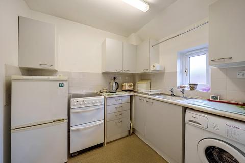 2 bedroom apartment for sale, Mary Rose Mews, Adams Way, Alton, Hampshire, GU34