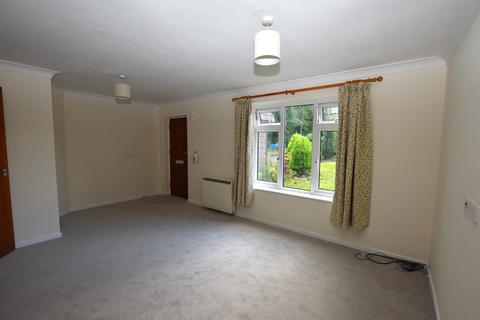 1 bedroom retirement property for sale, Gaskell Court, Thornton End, Holybourne, Alton, Hampshire, GU34
