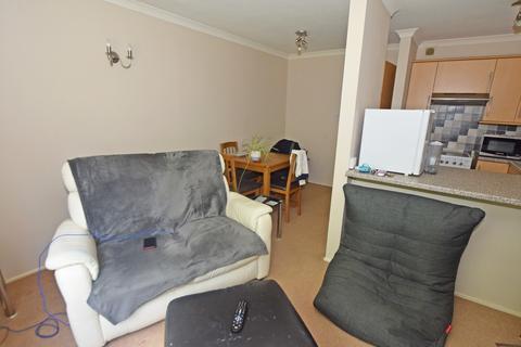 88 Adams Way, Alton, GU34 2UZ