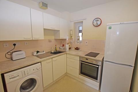 2 bedroom apartment for sale, Mary Rose Mews, Adams Way, Alton, Hampshire, GU34