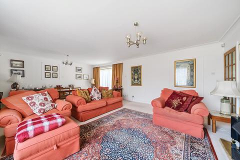 4 bedroom bungalow for sale, Winston Rise, Four Marks, Alton, Hampshire, GU34