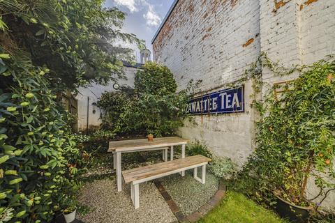 14 Charter Place, Worcester, WR1 3BX