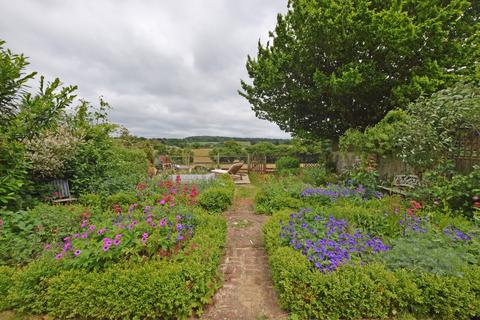 3 bedroom semi-detached house for sale, Dunsells Close, Ropley, Alresford, Hampshire, SO24