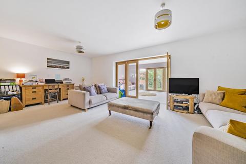 5 bedroom bungalow for sale, The Shrave, Four Marks, Alton, Hampshire, GU34