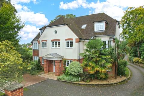 3 bedroom apartment for sale, Ridgway Road, Farnham, Surrey, GU9