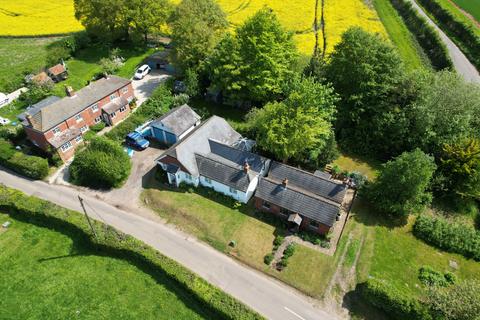 undefined, Crondall, Farnham, Hampshire, GU10