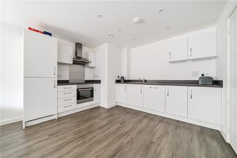 2 bedroom apartment for sale, Threadneedle Road, Farnham, Surrey, GU9