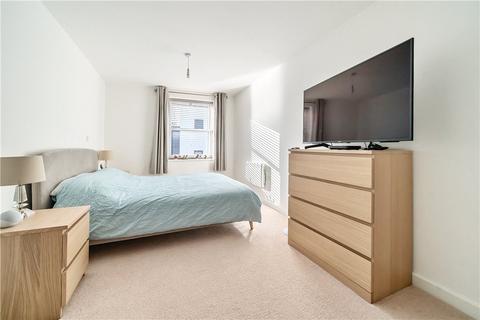 2 bedroom apartment for sale, Threadneedle Road, Farnham, Surrey, GU9