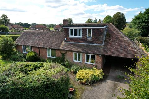 4 bedroom detached house for sale, Lovers Lane, Frensham, Farnham, Surrey, GU10