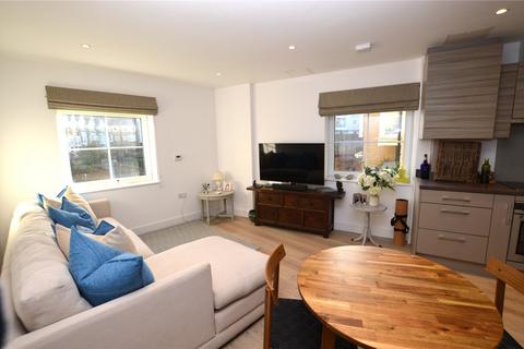 2 bedroom apartment for sale, Tanner House, Cottage Walk, Godalming, Surrey, GU7