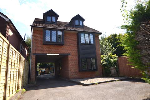 1 bedroom apartment for sale, Yew Tree Road, Witley, Godalming, Surrey, GU8