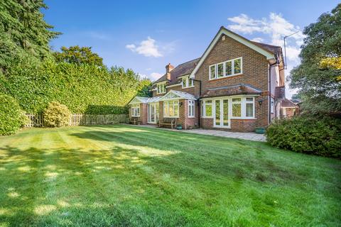 5 bedroom detached house for sale, Oakhill Road, Headley Down, Hampshire, GU35