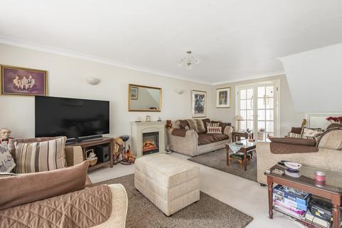 4 bedroom detached house for sale, Oak Tree Close, Headley, Hampshire, GU35