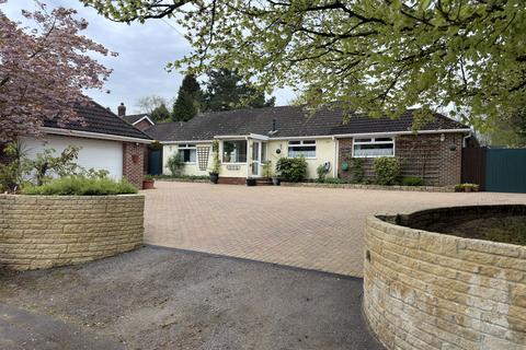 3 bedroom bungalow for sale, Stonehill Road, Headley Down, Bordon, Hampshire, GU35