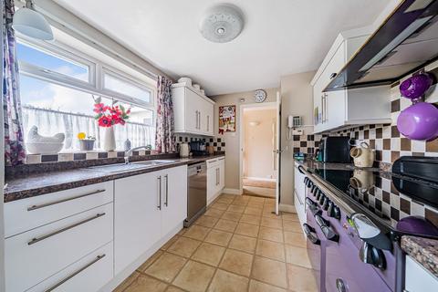 3 bedroom bungalow for sale, Stonehill Road, Headley Down, Bordon, Hampshire, GU35