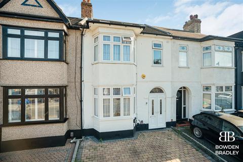 46 Clinton Crescent, Ilford, IG6 3AH