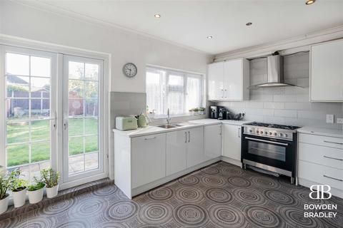 46 Clinton Crescent, Ilford, IG6 3AH