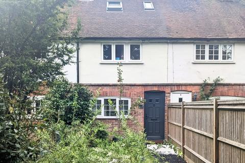 3 bedroom terraced house for sale, Tilford Road, Hindhead, Surrey, GU26