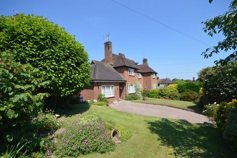 4 bedroom semi-detached house for sale, Pathfield, Chiddingfold, Godalming, Surrey, GU8