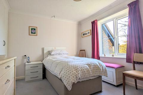 2 bedroom property for sale, Church Road, Haslemere, Surrey, GU27