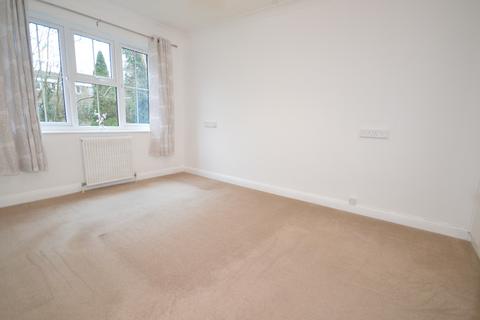 2 bedroom property for sale, Ash Grove, Fernhurst, Haslemere, Surrey, GU27