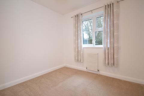 2 bedroom property for sale, Ash Grove, Fernhurst, Haslemere, Surrey, GU27