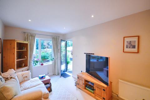 1 bedroom retirement property for sale, Wispers Lane, Haslemere, Surrey, GU27